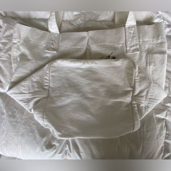 New Lauren Moshi Lace Skull Tote - Picture 8 of 10